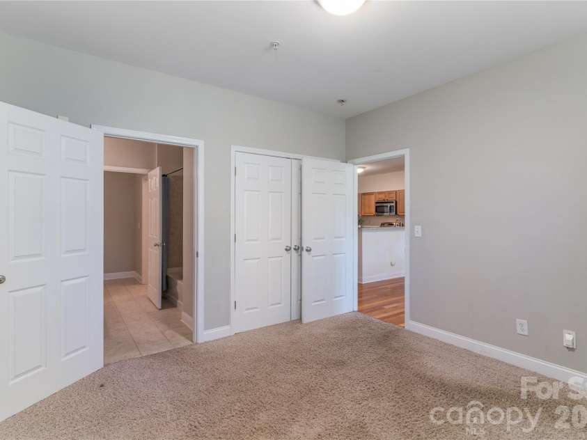 1000 Woodlawn Road, Charlotte, NC 28209.  MLS# CAR4420305, YatesRealty ID 2368. Secondary bedroom