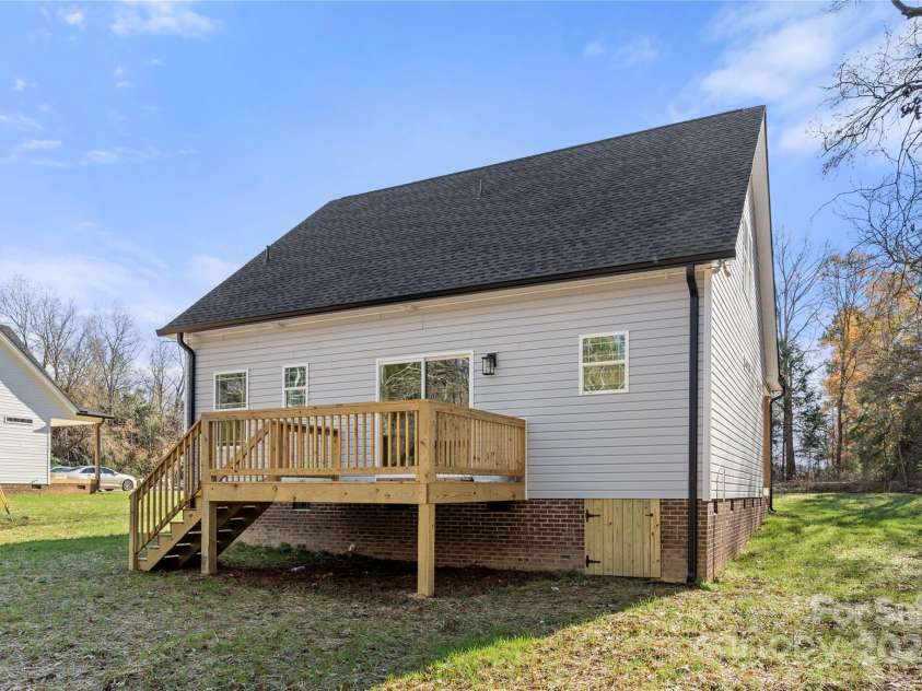 1436 Panther Road, Lancaster, SC 29720.  MLS# CAR4195976, YatesRealty ID 2368. 