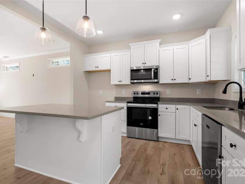 1436 Panther Road, Lancaster, SC 29720.  MLS# CAR4195976, YatesRealty ID 2368. Black hardware, lighting and plumbing.