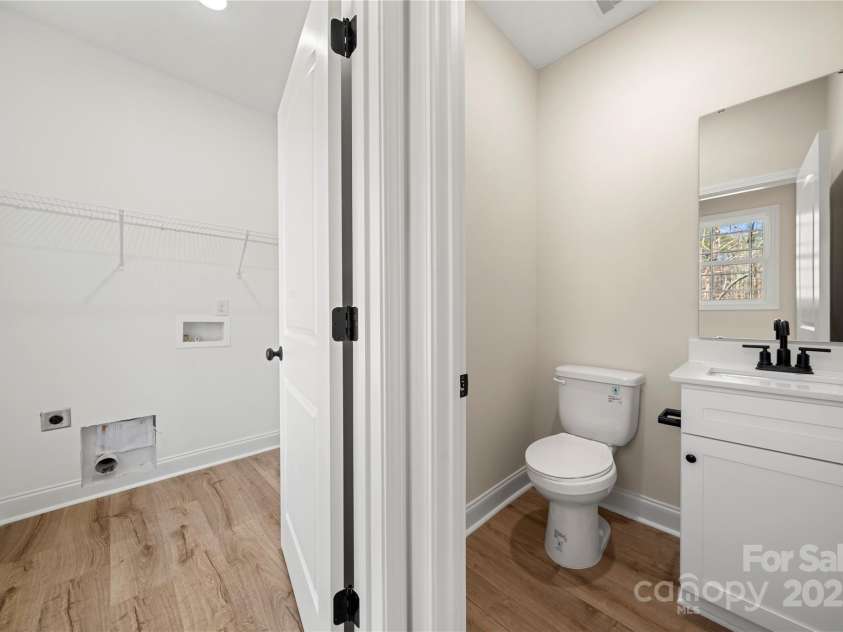 1436 Panther Road, Lancaster, SC 29720.  MLS# CAR4195976, YatesRealty ID 2368. Powder room and laundry room on the main floor