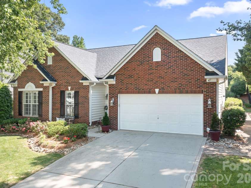 13403 Fremington Road, Huntersville, NC 28078.  MLS# CAR4379634, YatesRealty ID 23681. 