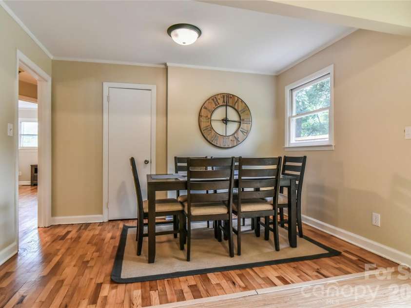 5 Keesler Street, Black Mountain, NC 28711.  MLS# CAR4330469, YatesRealty ID 23683. 