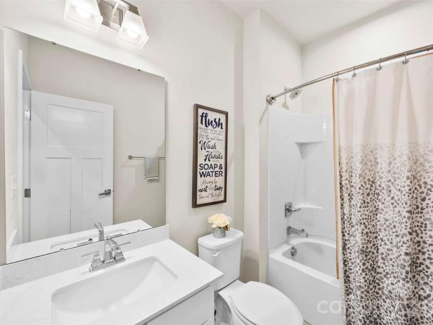 614 Crudent Road, Tega Cay, SC 29708.  MLS# CAR4383720, YatesRealty ID 23685. 3rd level guest full bathroom