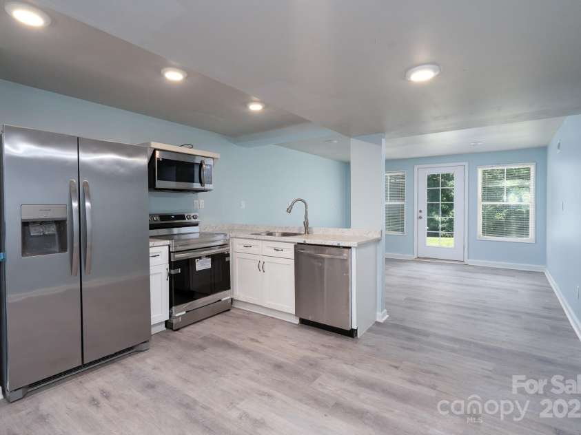 2617 Shady Lane Avenue, Concord, NC 28027.  MLS# CAR4268021, YatesRealty ID 23686. Basement Studio