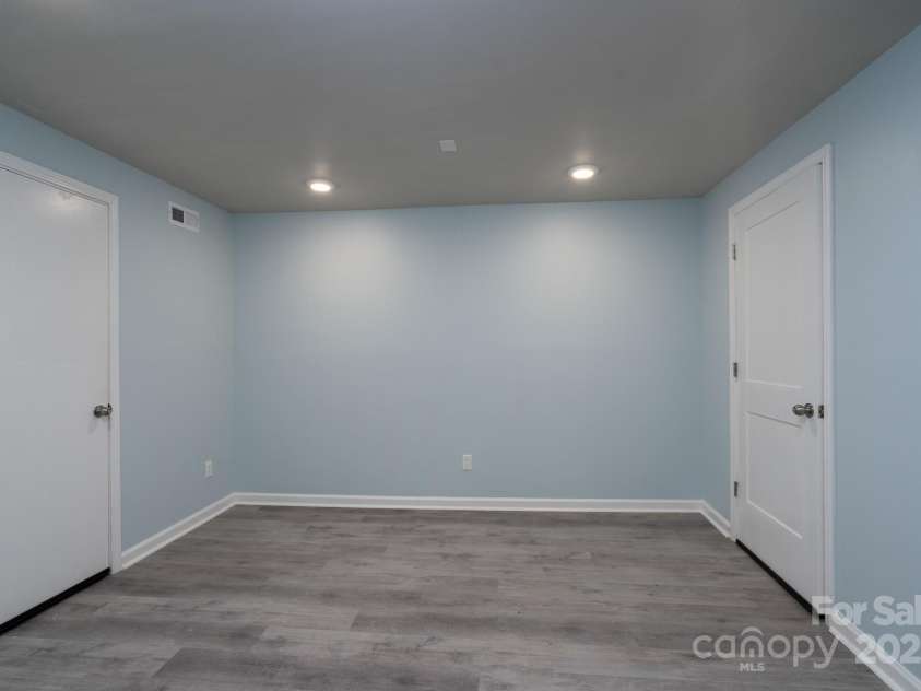 2617 Shady Lane Avenue, Concord, NC 28027.  MLS# CAR4268021, YatesRealty ID 23686. Basement Studio - Den