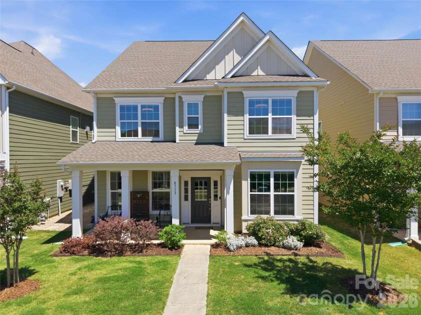 8113 Cornhill Avenue, Charlotte, NC 28277.  MLS# CAR4382966, YatesRealty ID 23686. 