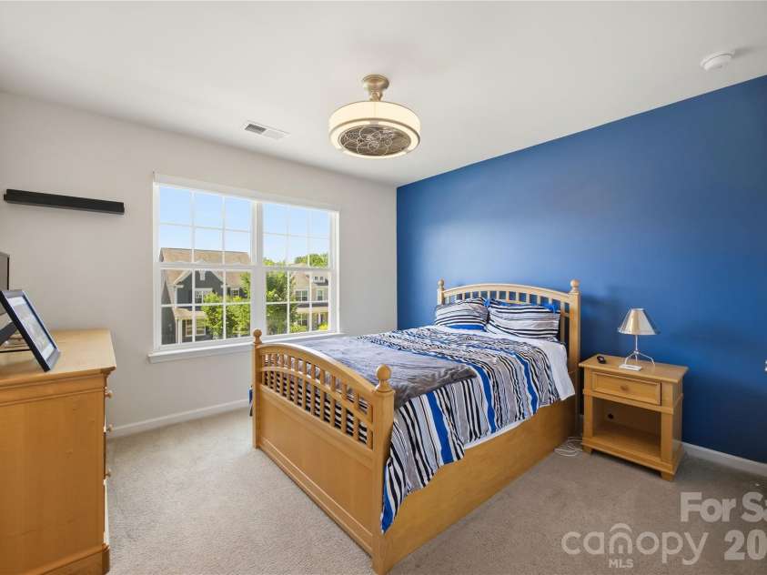 8113 Cornhill Avenue, Charlotte, NC 28277.  MLS# CAR4382966, YatesRealty ID 23686. 
