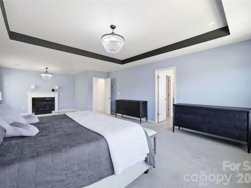 8113 Cornhill Avenue, Charlotte, NC 28277.  MLS# CAR4382966, YatesRealty ID 23686. 