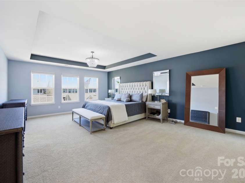 8113 Cornhill Avenue, Charlotte, NC 28277.  MLS# CAR4382966, YatesRealty ID 23686. 