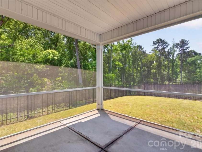 109 Heart Pine Lane, Statesville, NC 28677.  MLS# CAR4379496, YatesRealty ID 23688. 