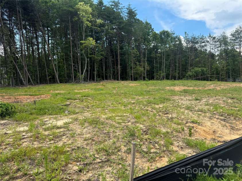 1524 Conestoga Crossing, Catawba, NC 28609.  MLS# CAR4277601, YatesRealty ID 23689. 