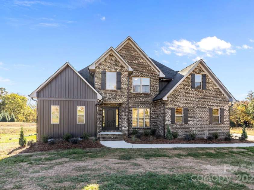 2003 Duntov Drive, Monroe, NC 28110.  MLS# CAR4317773, YatesRealty ID 2369. 