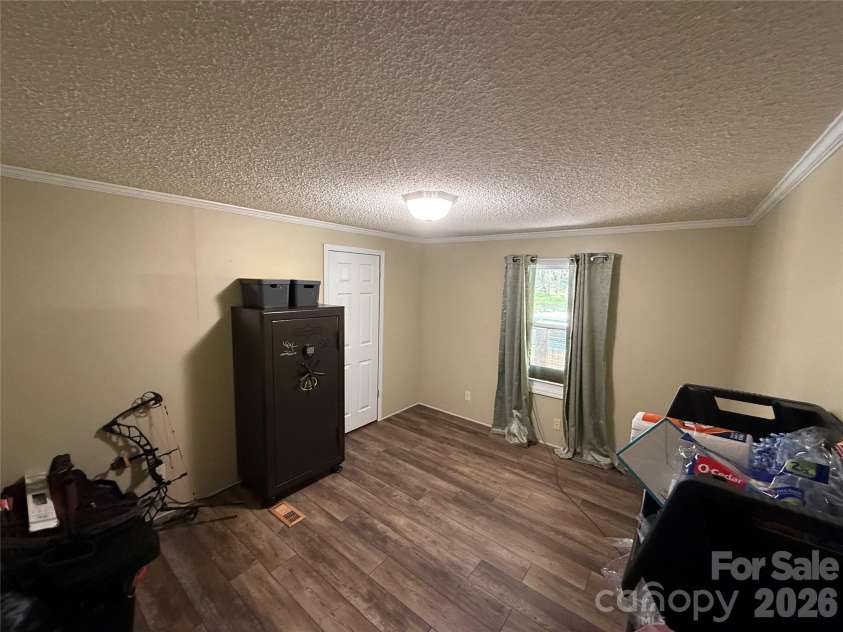 71 Ledford Ridge Lane, Bakersville, NC 28705.  MLS# CAR4384053, YatesRealty ID 23690. 