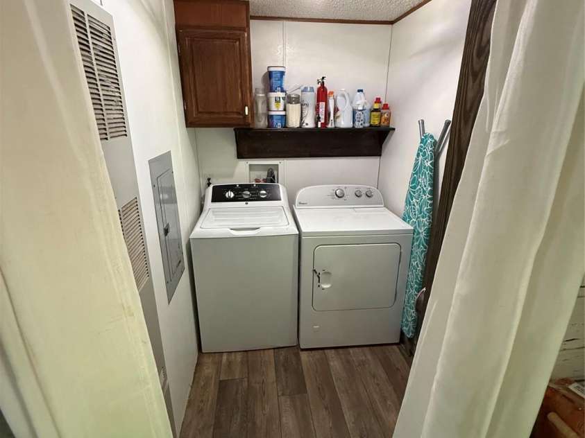 71 Ledford Ridge Lane, Bakersville, NC 28705.  MLS# CAR4384053, YatesRealty ID 23690. 