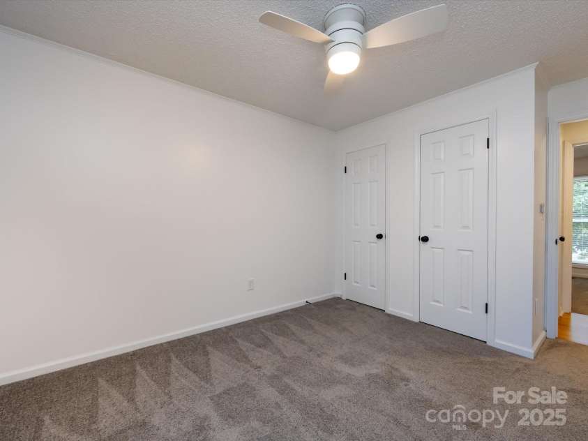 7960 Tiburon Circle, Charlotte, NC 28215.  MLS# CAR4276761, YatesRealty ID 23690. Guest bedroom 2.
