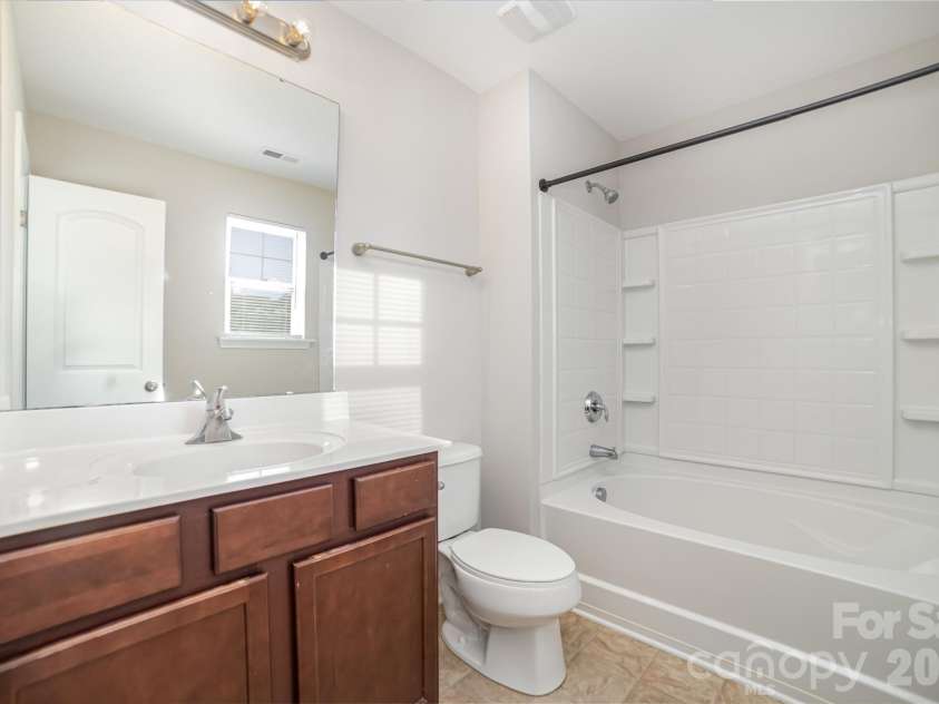11033 Ardglass Court, Charlotte, NC 28213.  MLS# CAR4383762, YatesRealty ID 23691. 