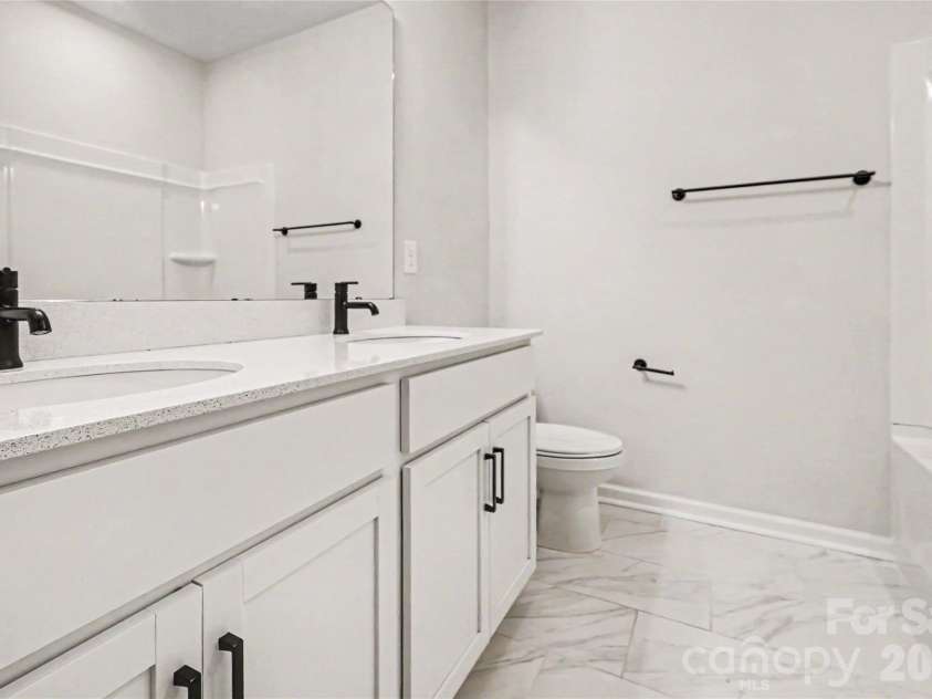 908 Kinsey Alley, Charlotte, NC 28217.  MLS# CAR4383073, YatesRealty ID 23693. 