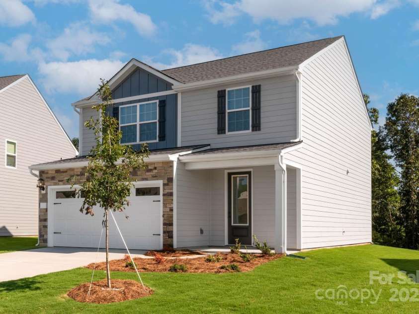 121 Rills Crossing Way, Troutman, NC 28166.  MLS# CAR4277662, YatesRealty ID 23694. 