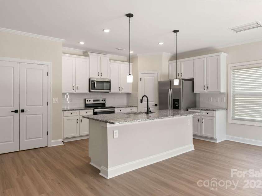 121 Rills Crossing Way, Troutman, NC 28166.  MLS# CAR4277662, YatesRealty ID 23694. 