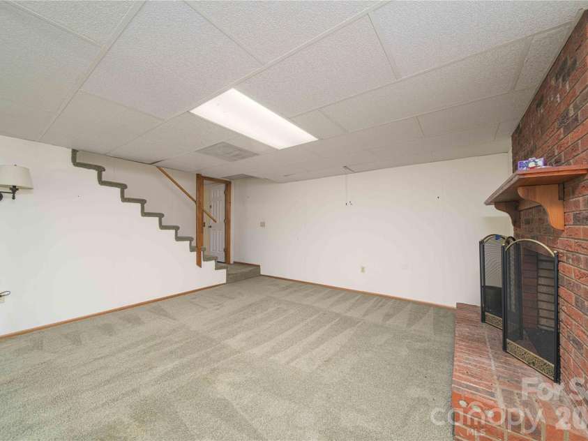 120 Regency Road, Salisbury, NC 28147.  MLS# CAR4384028, YatesRealty ID 23695. 