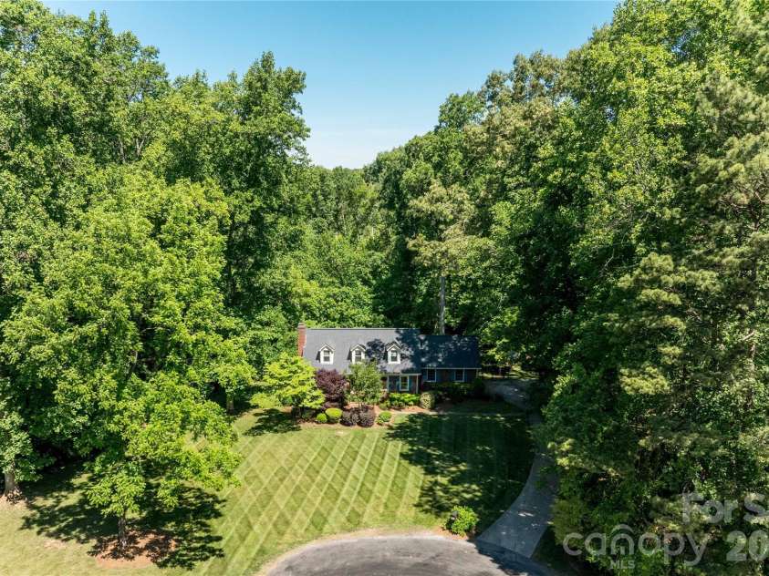 120 Regency Road, Salisbury, NC 28147.  MLS# CAR4384028, YatesRealty ID 23695. 