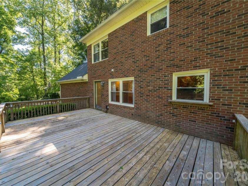 120 Regency Road, Salisbury, NC 28147.  MLS# CAR4384028, YatesRealty ID 23695. 