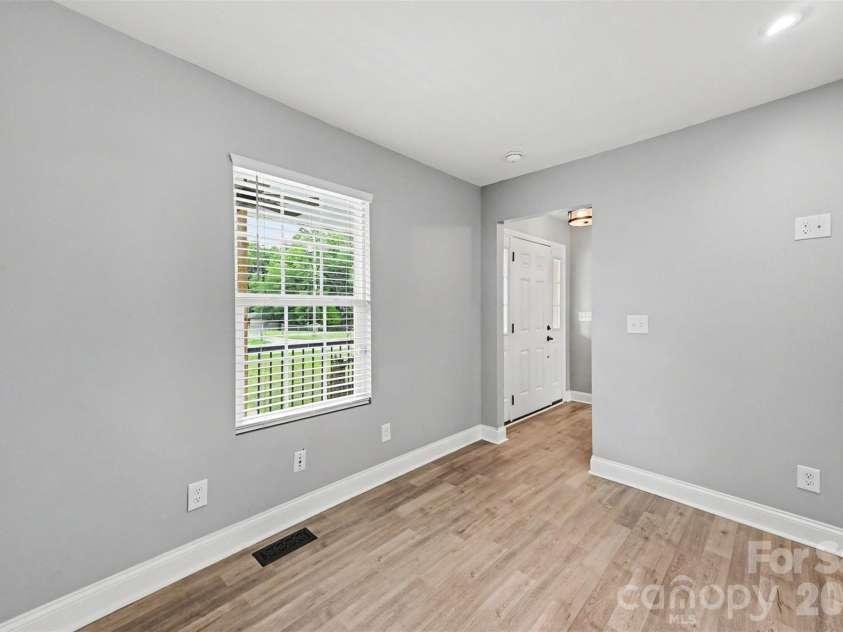 1001 Noles Drive, Mount Holly, NC 28120.  MLS# CAR4398647, YatesRealty ID 23696. 