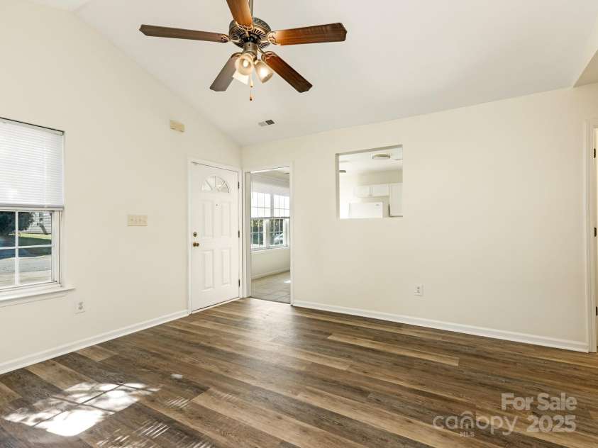 1623 Forest Stream Court, Charlotte, NC 28213.  MLS# CAR4194303, YatesRealty ID 237. 