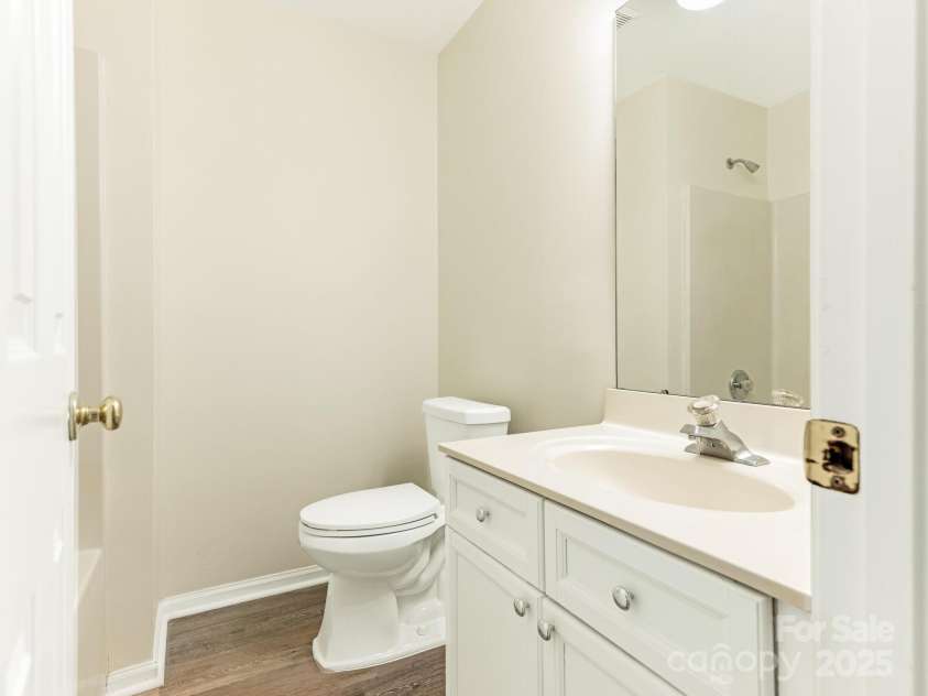 1623 Forest Stream Court, Charlotte, NC 28213.  MLS# CAR4194303, YatesRealty ID 237. 