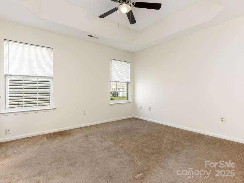 1623 Forest Stream Court, Charlotte, NC 28213.  MLS# CAR4194303, YatesRealty ID 237. 