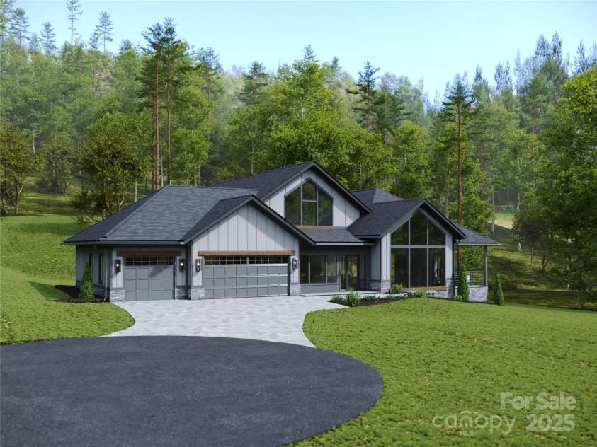 87 Mont Clair Trail, Horse Shoe, NC 28742.  MLS# CAR4316005, YatesRealty ID 237. 