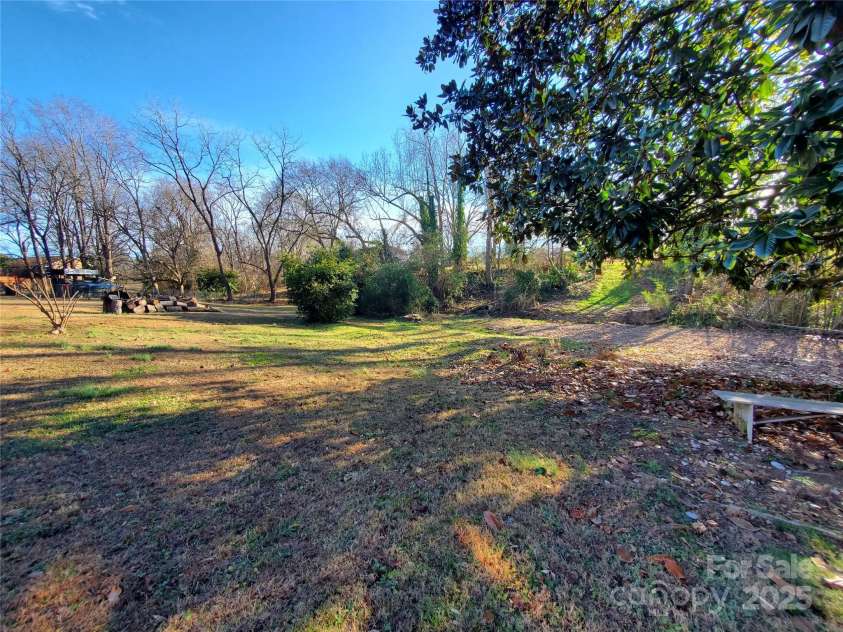 1303 Hunt Street, Shelby, NC 28152.  MLS# CAR4332225, YatesRealty ID 2370. 