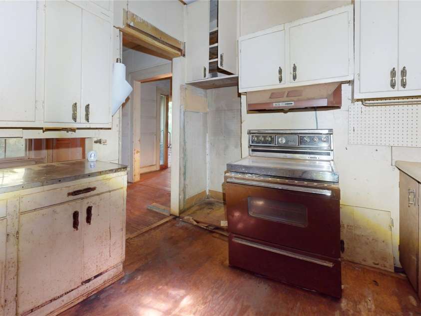 324 Buzzards Roost Road, Cullowhee, NC 28723.  MLS# CAR4073745, YatesRealty ID 2370. 