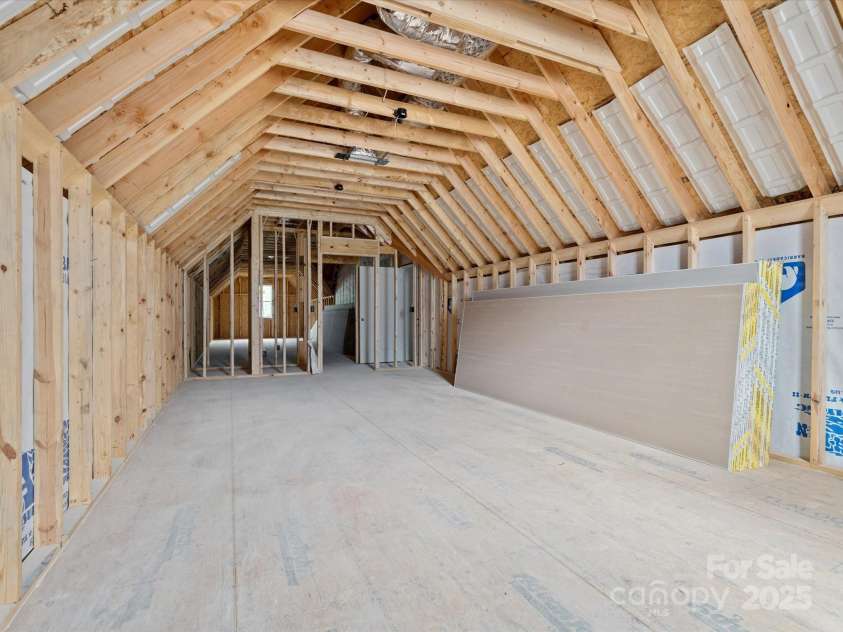 8018 Fairmont Drive, Waxhaw, NC 28173.  MLS# CAR4276331, YatesRealty ID 23700. 