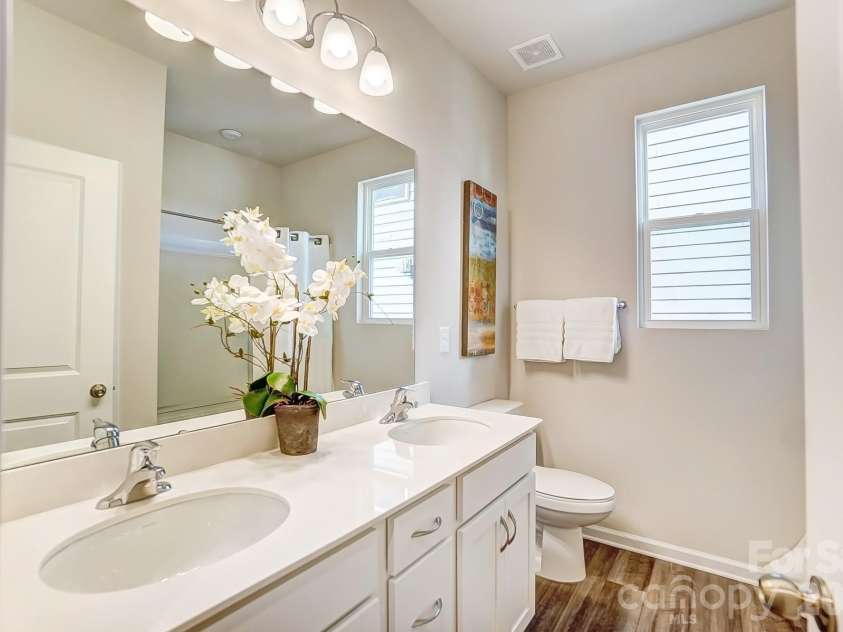 1425 Miriam Way, Monroe, NC 28112.  MLS# CAR4384133, YatesRealty ID 23702. Full bath 2