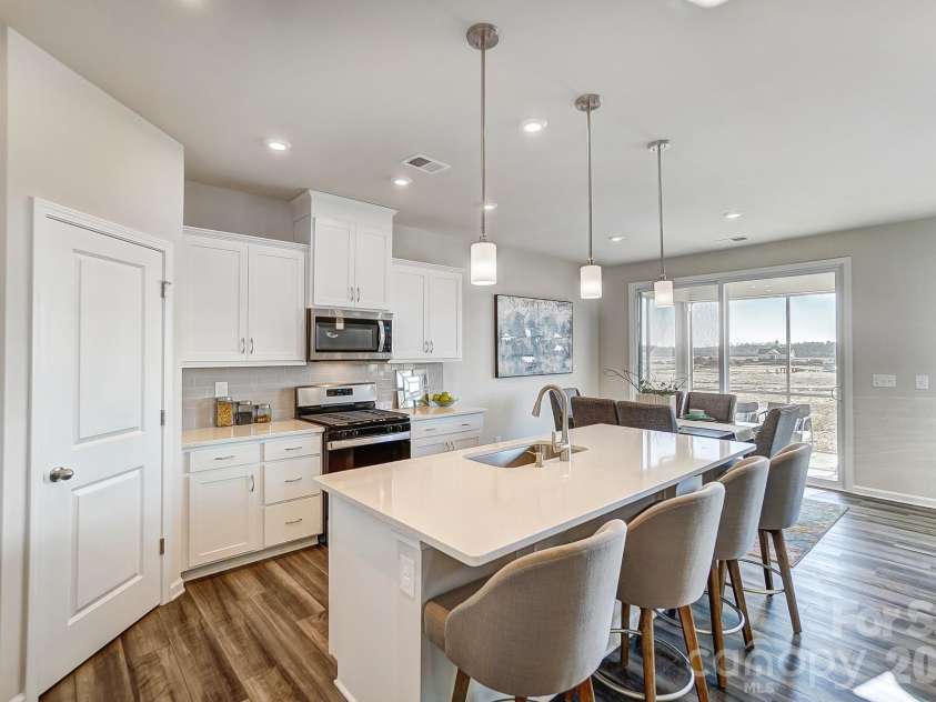 1425 Miriam Way, Monroe, NC 28112.  MLS# CAR4384133, YatesRealty ID 23702. Kitchen