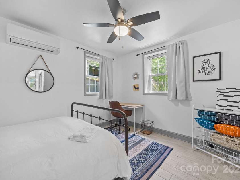 315 Fairfax Avenue, Asheville, NC 28806.  MLS# CAR4275868, YatesRealty ID 23703. 