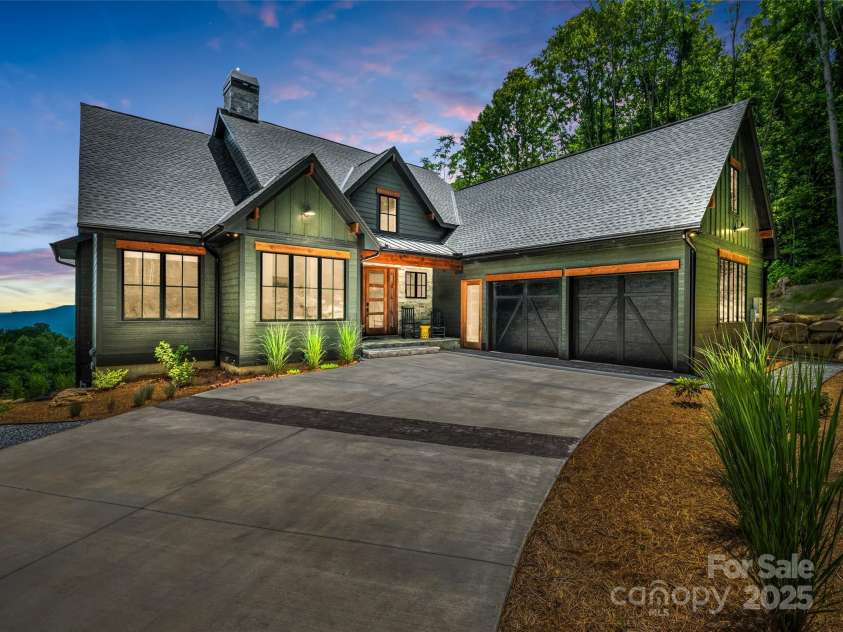 627 Cherry Hill, Mill Spring, NC 28756.  MLS# CAR4277737, YatesRealty ID 23704. 
