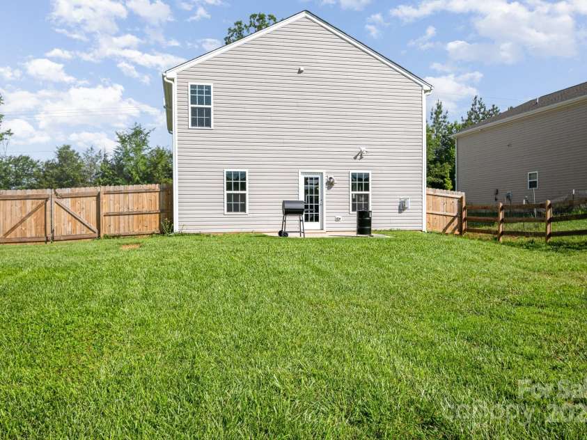 1026 Baileys Chapel Road, Advance, NC 27006.  MLS# CAR4277782, YatesRealty ID 23706. 