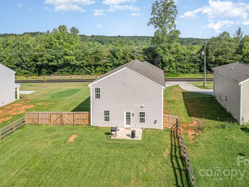 1026 Baileys Chapel Road, Advance, NC 27006.  MLS# CAR4277782, YatesRealty ID 23706. 