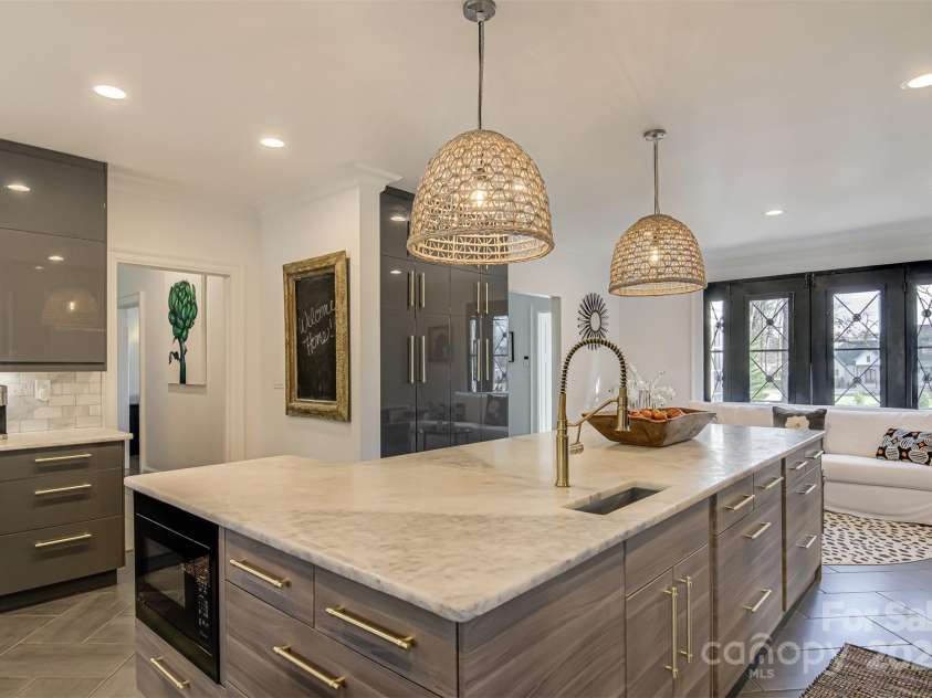 3306 Gaston Road, Greensboro, NC 27407.  MLS# CAR4277780, YatesRealty ID 23707. 