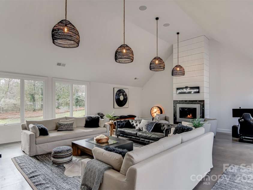 3306 Gaston Road, Greensboro, NC 27407.  MLS# CAR4277780, YatesRealty ID 23707. 