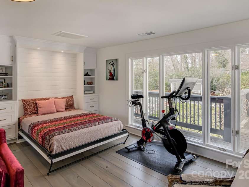 3306 Gaston Road, Greensboro, NC 27407.  MLS# CAR4277780, YatesRealty ID 23707. 