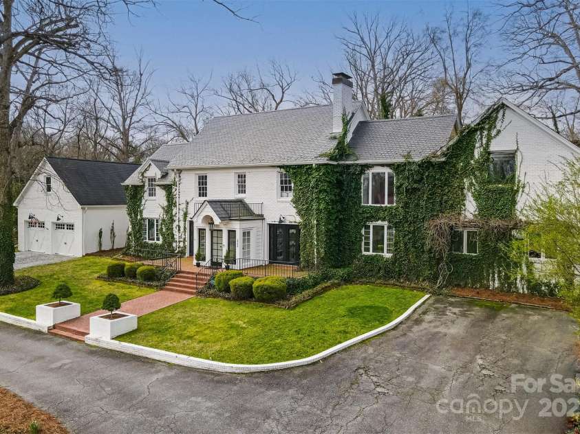 3306 Gaston Road, Greensboro, NC 27407.  MLS# CAR4277780, YatesRealty ID 23707. 