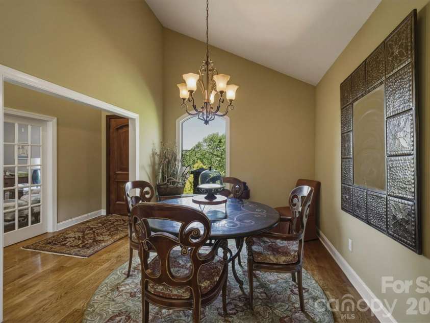 405 Golfview Court, Lenoir, NC 28645.  MLS# CAR4359558, YatesRealty ID 23707. 
