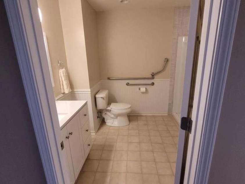 115 Edinburgh Court, Mount Holly, NC 28120.  MLS# CAR4384116, YatesRealty ID 23708. 