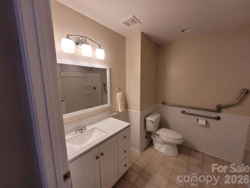 115 Edinburgh Court, Mount Holly, NC 28120.  MLS# CAR4384116, YatesRealty ID 23708. 