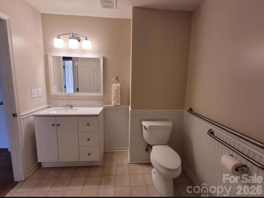 115 Edinburgh Court, Mount Holly, NC 28120.  MLS# CAR4384116, YatesRealty ID 23708. 