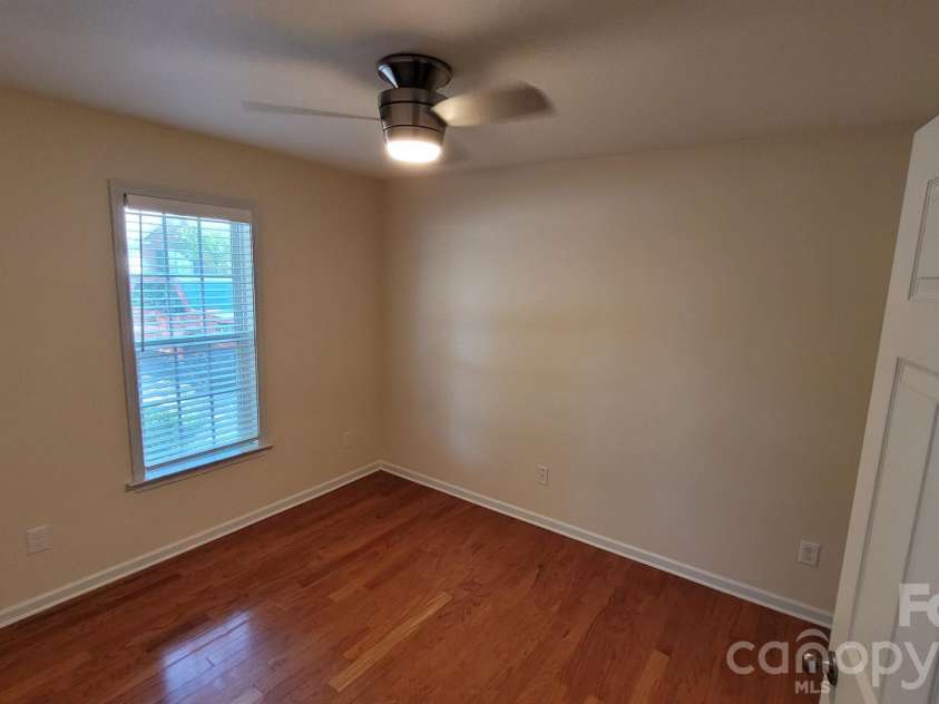 115 Edinburgh Court, Mount Holly, NC 28120.  MLS# CAR4384116, YatesRealty ID 23708. 
