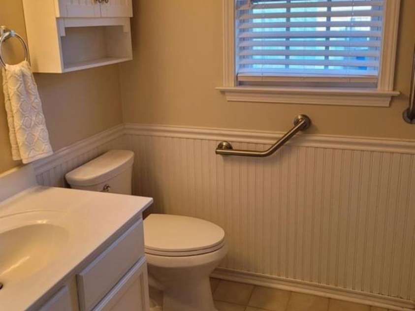 115 Edinburgh Court, Mount Holly, NC 28120.  MLS# CAR4384116, YatesRealty ID 23708. 